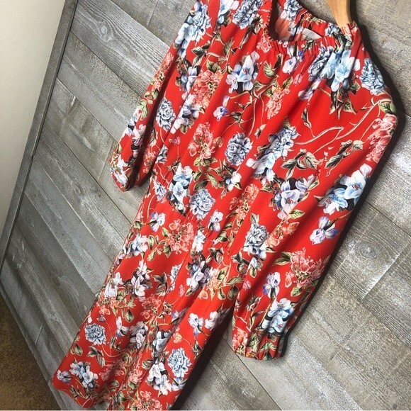 H&M medium Red Floral Crepe Midi Dress - Picture 3 of 4